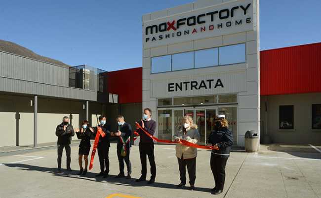 1 MaxFactory Gravellona Toce 2