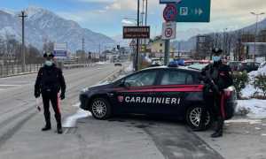 blocco entrata domodossola giorno neve mascherine Rmb Domodossola