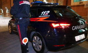 cc 2020 notte uomo auto