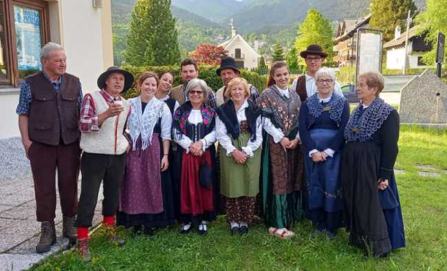 gruppi costumi e bricolle spalloni1405221