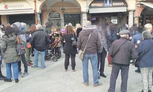 manifestazione aperitivo no green pass