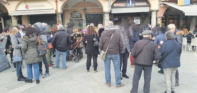 manifestazione aperitivo no green pass