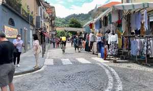 mercato via rosmini estate