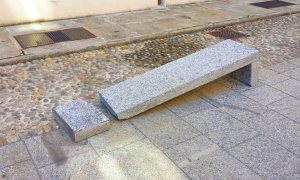 panchina rotta domo mag 18