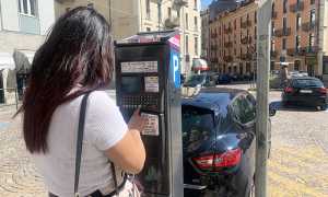 posteggio parchimetrtto parcometro pagamento blu domodossola