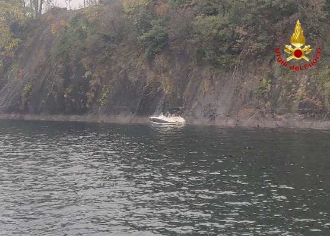 vdf barca abbandonata due