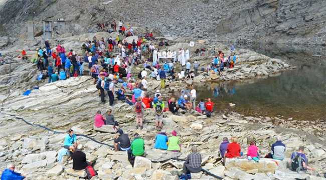 passo moro messa sacerdoti
