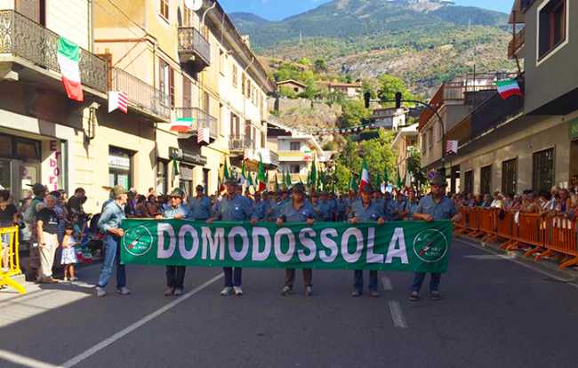 alpini domo striscione copia