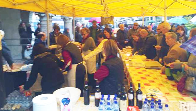 saporti autunno 16 bancarella