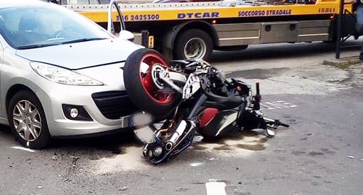 incidente crevola carrefour giu 18