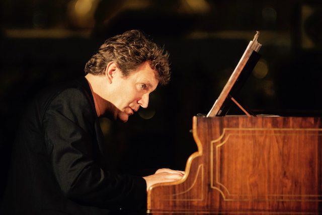 tobias koch 1536x1024