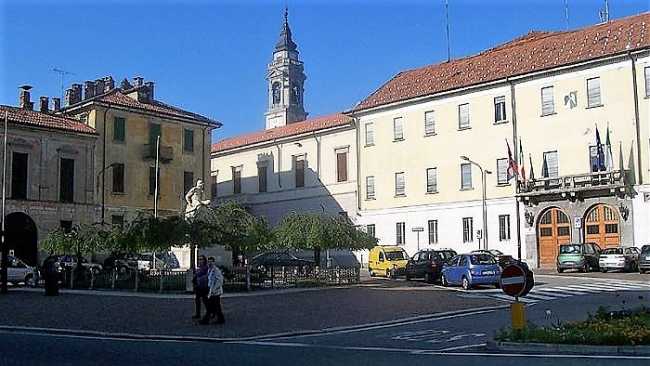 Arona, il 5 settembre nuova seduta del consiglio comunale