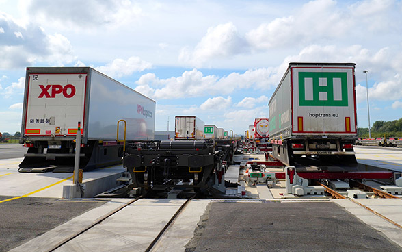 CargoBeamer Terminal