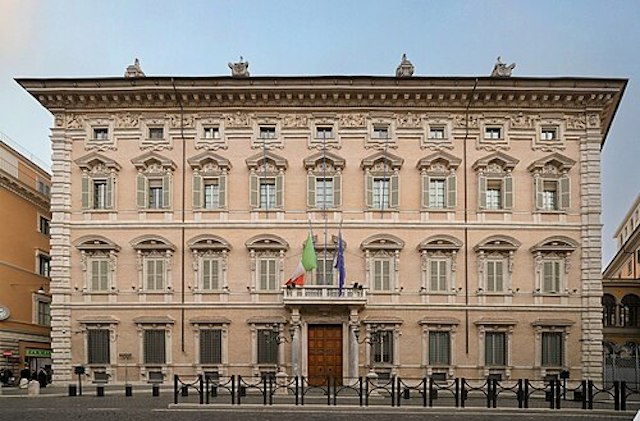 Approvata la separazione delle carriere dei magistrati: si voterà in primavera